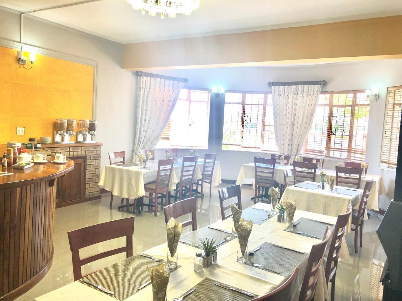 Lido Hotel Johannesburg Ngoại thất bức ảnh
