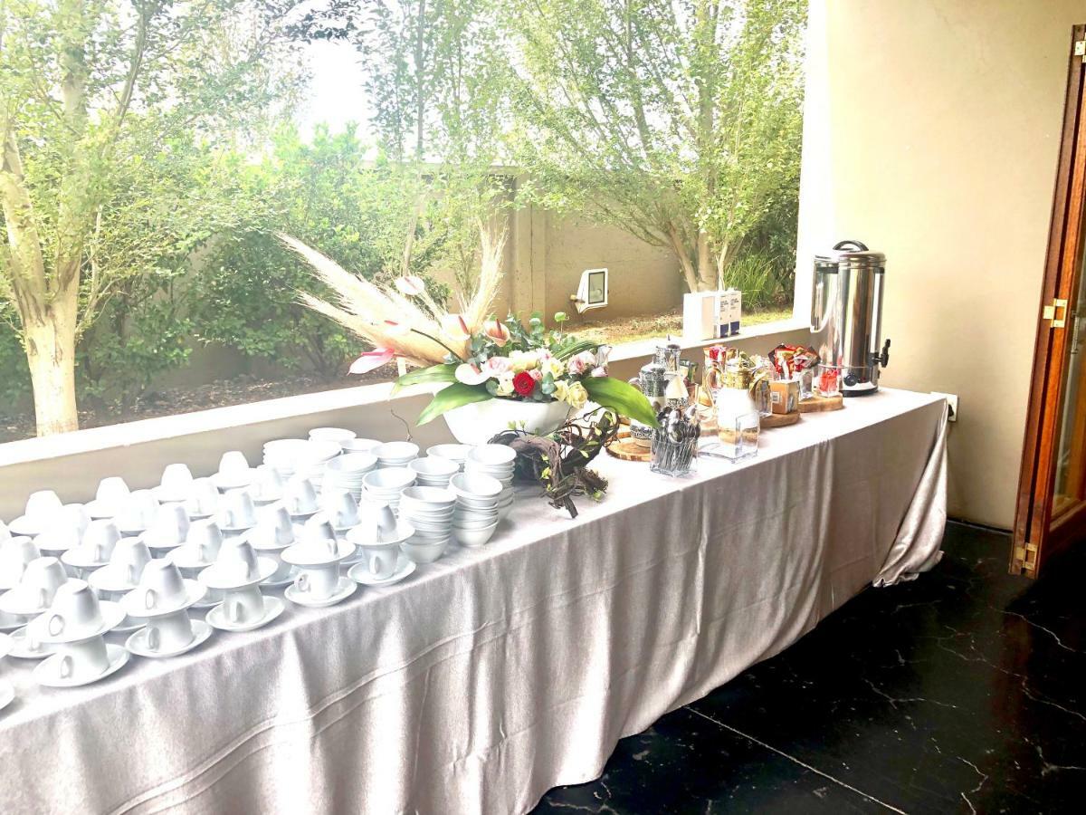 Lido Hotel Johannesburg Ngoại thất bức ảnh